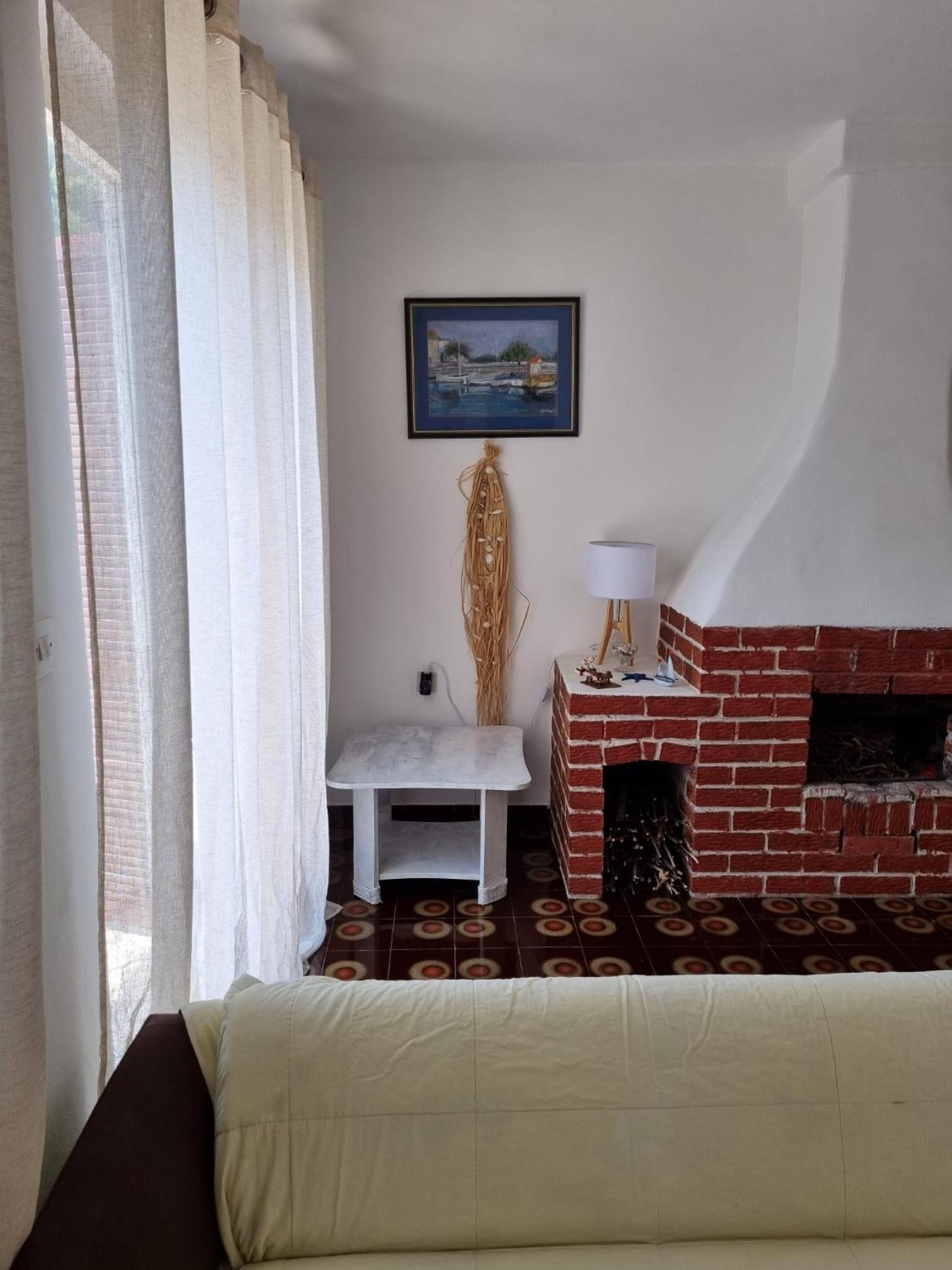 Ferienwohnung Apartman On The Beach - Nemira, Omiš Exterior foto