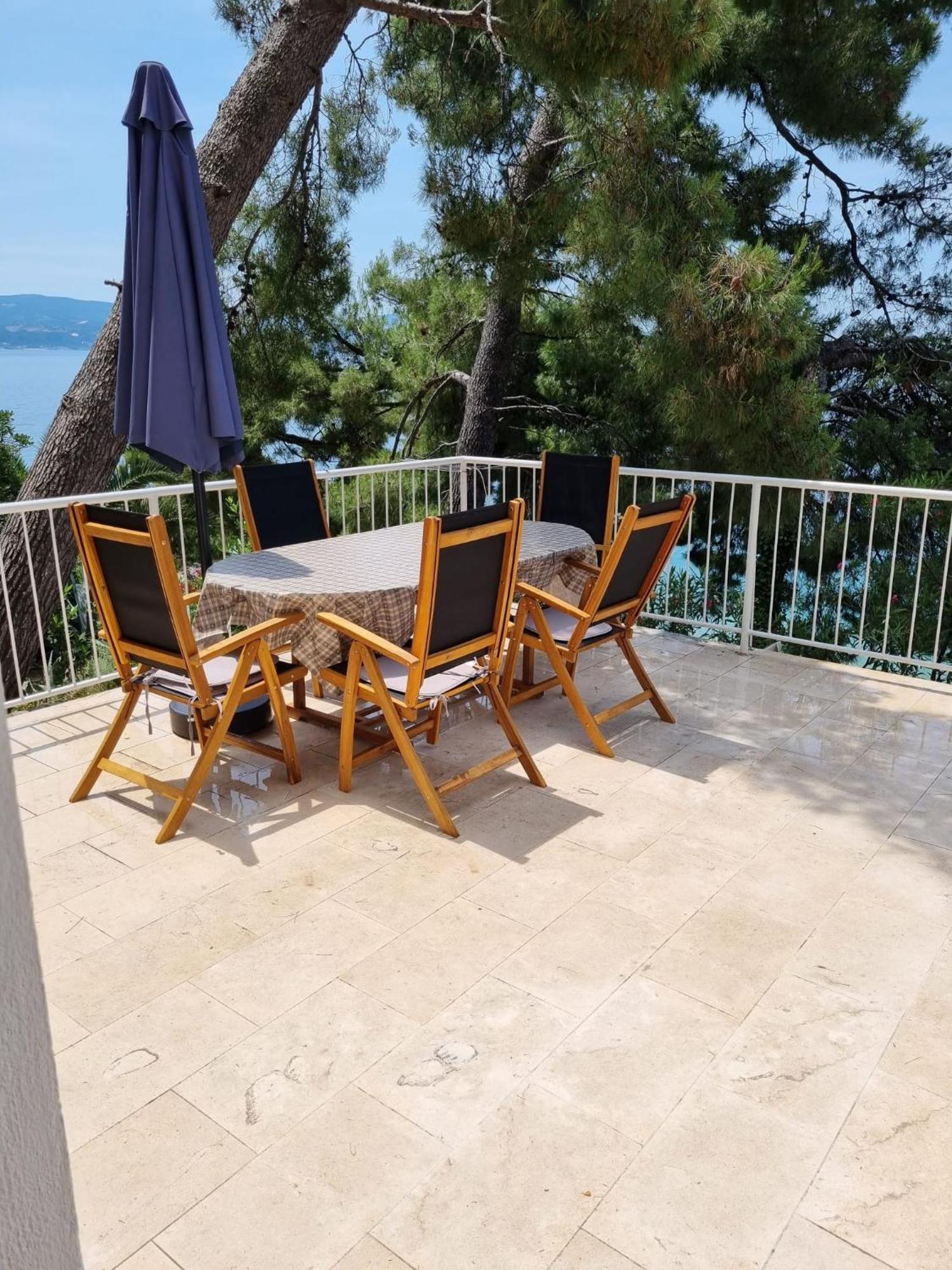 Ferienwohnung Apartman On The Beach - Nemira, Omiš Exterior foto